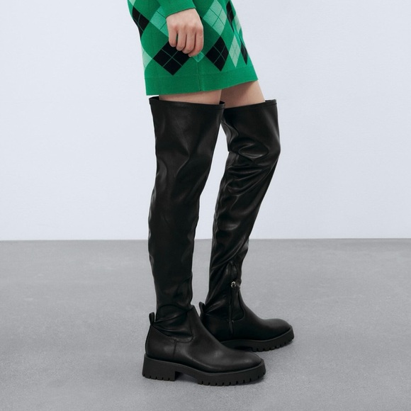 FLAT OVER THE KNEE BOOTS - Picture 3 of 4